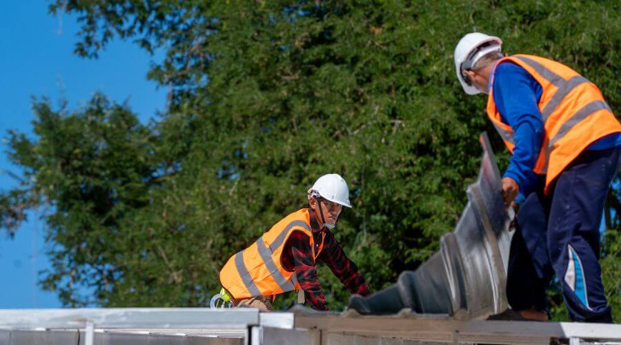 Professional new roof installation services in Evanston, IN